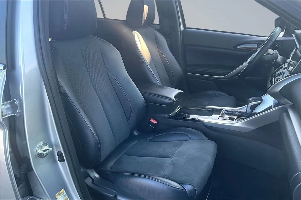 2025 Mitsubishi Eclipse Cross - Image 13 of 13