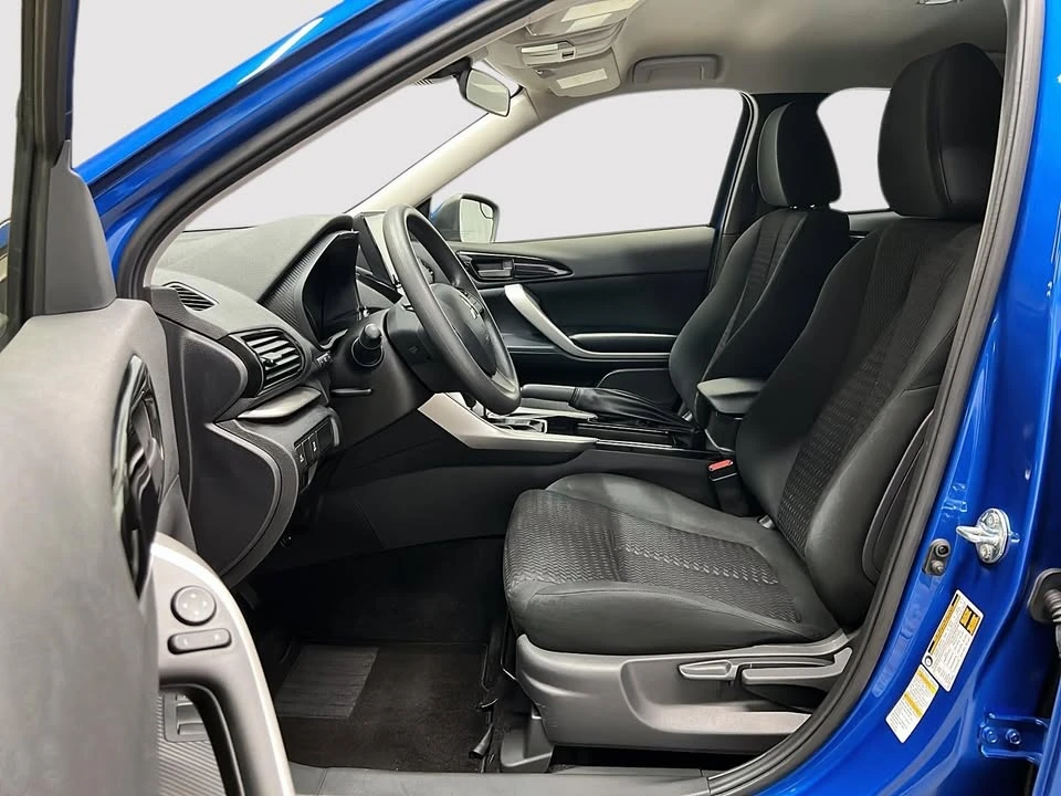 2025 Mitsubishi Eclipse Cross - Image 7 of 20
