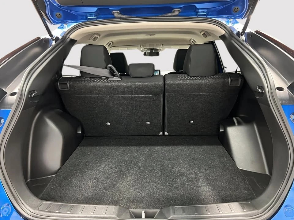 2025 Mitsubishi Eclipse Cross - Image 12 of 20