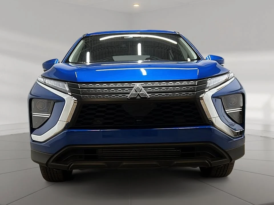 2025 Mitsubishi Eclipse Cross - Image 2 of 20