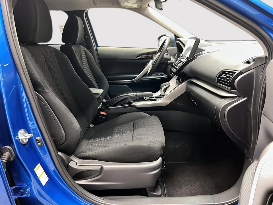2025 Mitsubishi Eclipse Cross - Image 8 of 20