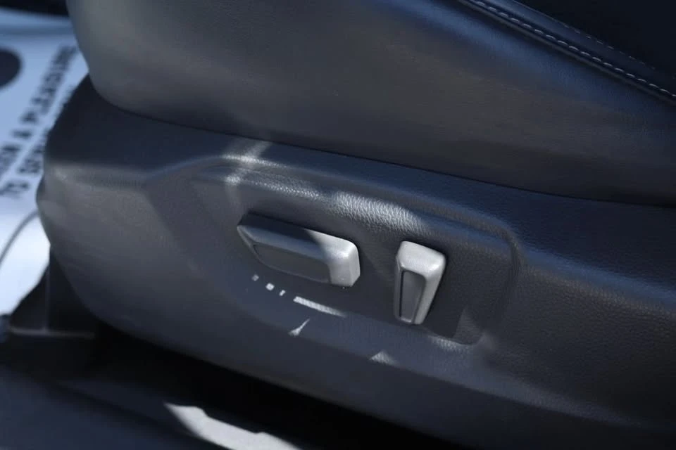 2025 Mitsubishi Eclipse Cross - Image 13 of 20