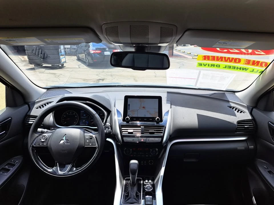 2025 Mitsubishi Eclipse Cross - Image 13 of 20