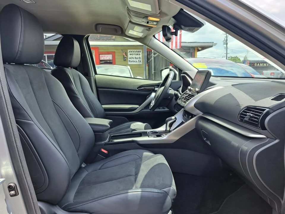 2025 Mitsubishi Eclipse Cross - Image 16 of 20