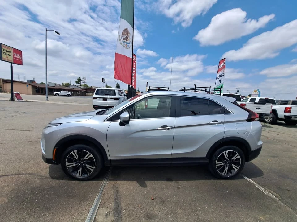 2025 Mitsubishi Eclipse Cross - Image 3 of 20