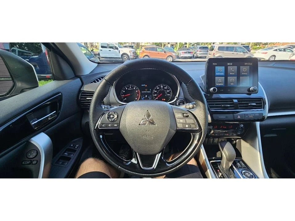 2025 Mitsubishi Eclipse Cross - Image 11 of 20