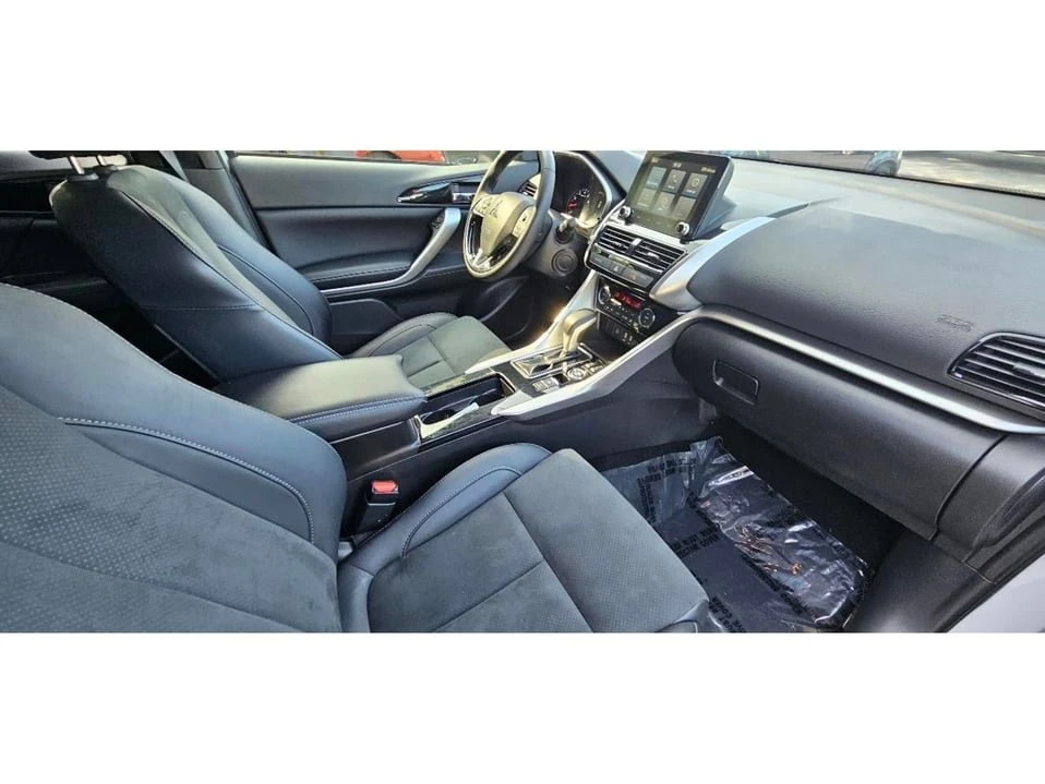 2025 Mitsubishi Eclipse Cross - Image 18 of 20