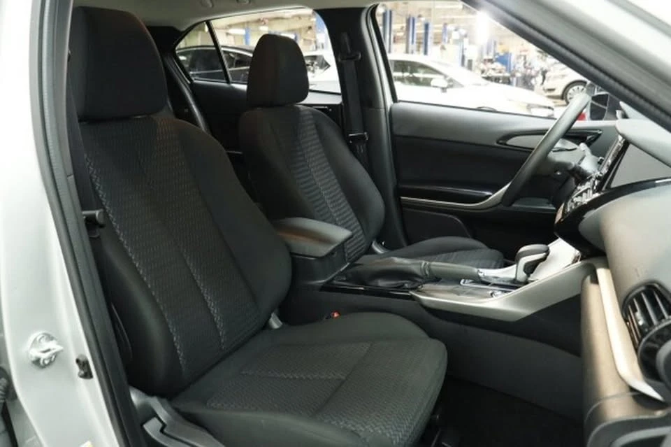 2025 Mitsubishi Eclipse Cross - Image 19 of 19