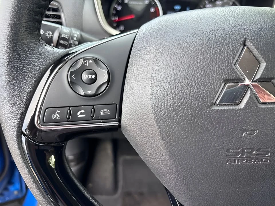 2025 Mitsubishi Eclipse Cross - Image 14 of 20