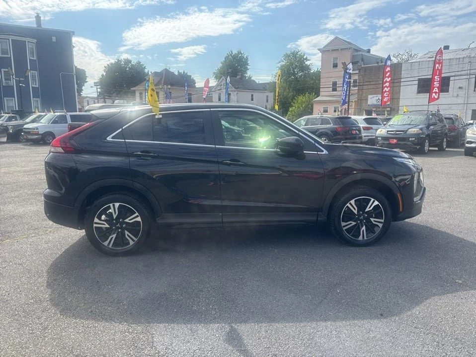 2025 Mitsubishi Eclipse Cross - Image 5 of 20