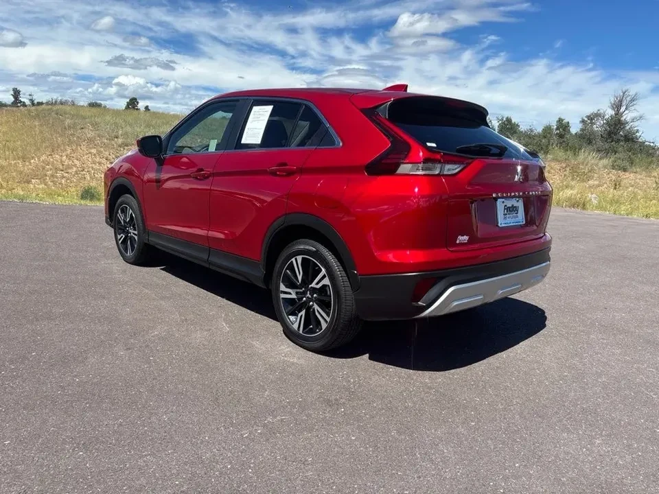 2025 Mitsubishi Eclipse Cross - Image 2 of 8