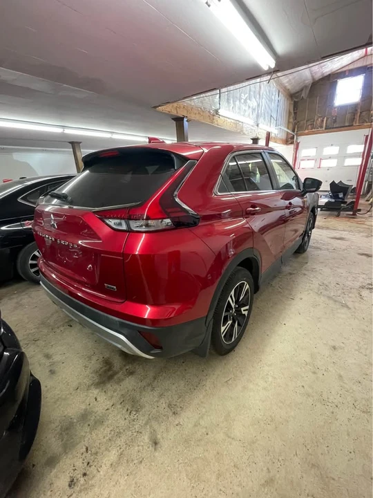 2025 Mitsubishi Eclipse Cross - Image 5 of 15