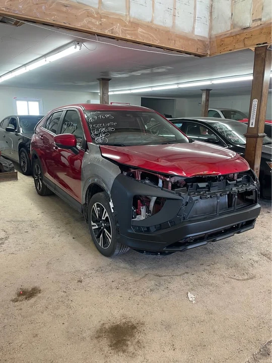 2025 Mitsubishi Eclipse Cross - Image 8 of 15