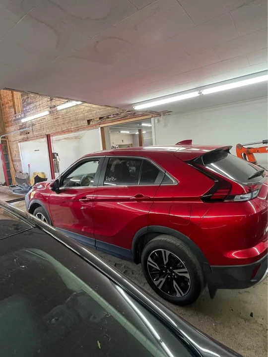 2025 Mitsubishi Eclipse Cross - Image 6 of 15