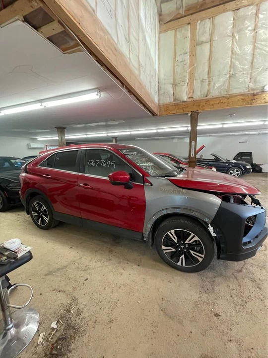 2025 Mitsubishi Eclipse Cross - Image 10 of 15