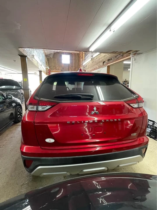 2025 Mitsubishi Eclipse Cross - Image 4 of 15