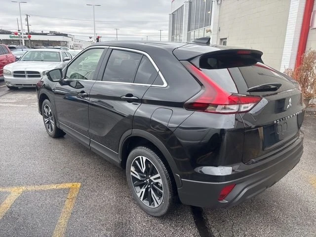 2025 Mitsubishi Eclipse Cross - Image 2 of 15