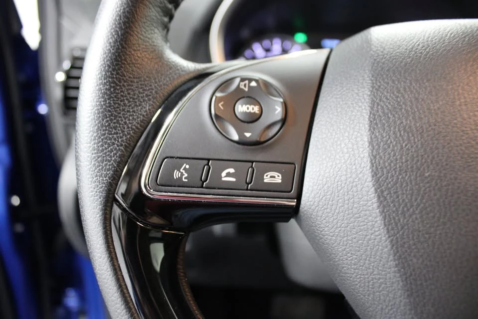 2025 Mitsubishi Eclipse Cross - Image 10 of 20