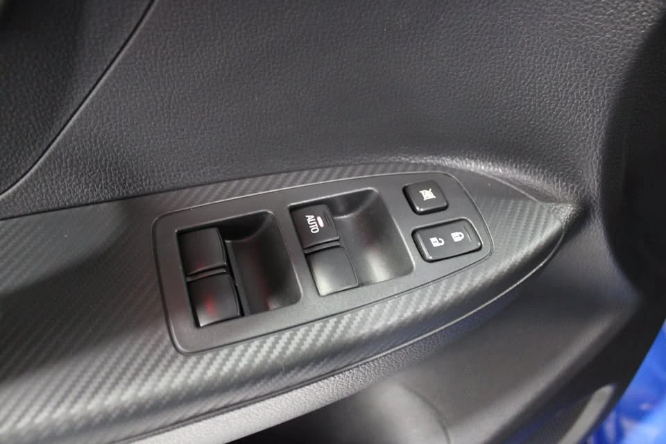 2025 Mitsubishi Eclipse Cross - Image 7 of 20
