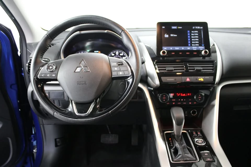 2025 Mitsubishi Eclipse Cross - Image 2 of 20