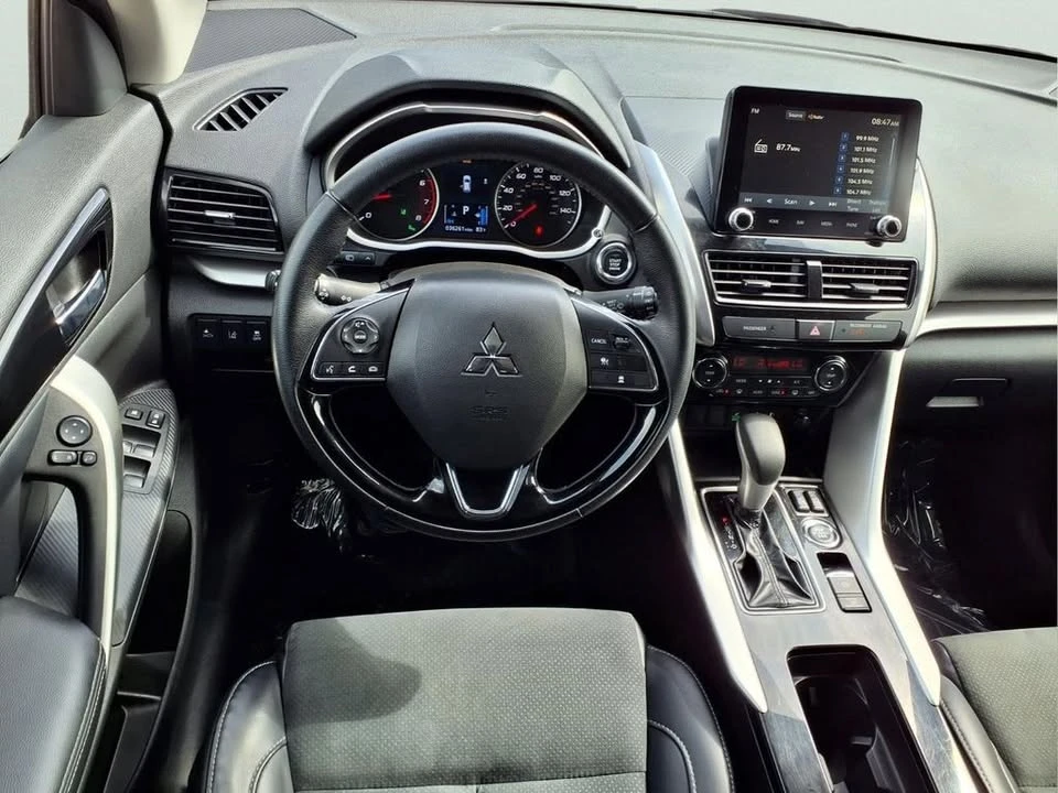 2025 Mitsubishi Eclipse Cross - Image 9 of 20