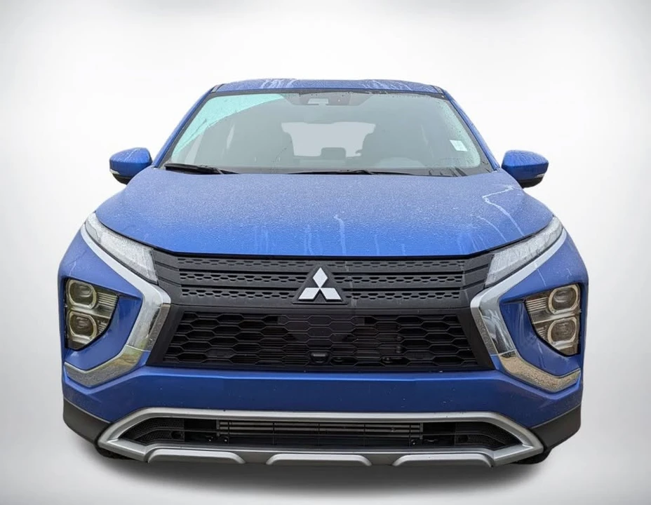 2025 Mitsubishi Eclipse Cross - Image 5 of 11