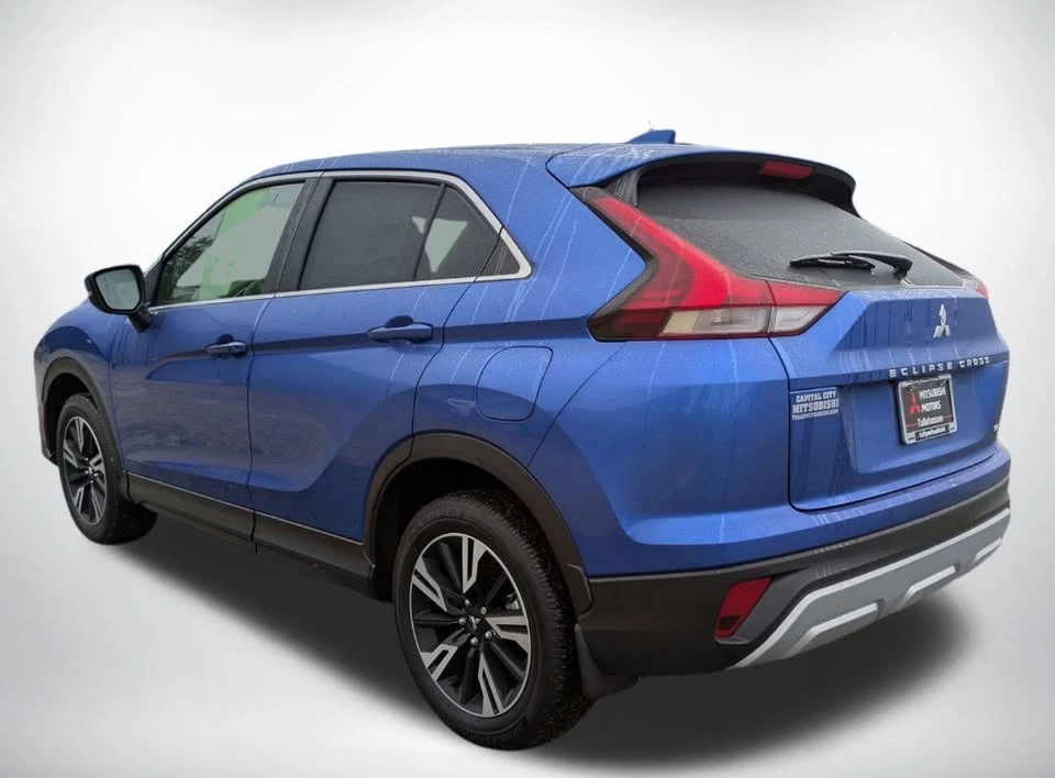 2025 Mitsubishi Eclipse Cross - Image 3 of 11