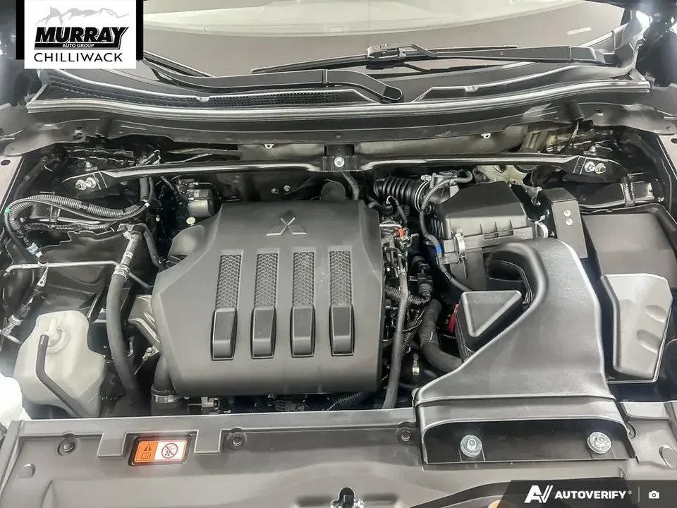 2025 Mitsubishi Eclipse Cross - Image 7 of 19