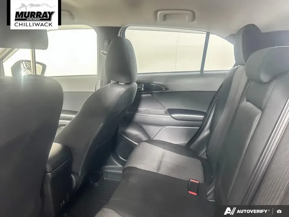 2025 Mitsubishi Eclipse Cross - Image 18 of 19
