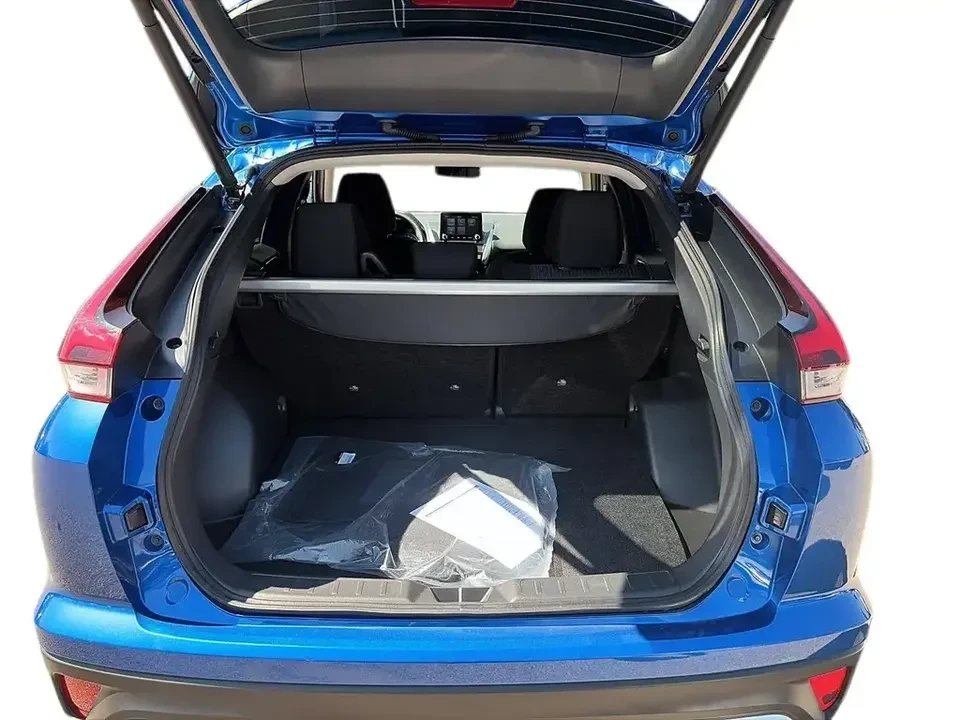 2025 Mitsubishi Eclipse Cross - Image 6 of 14