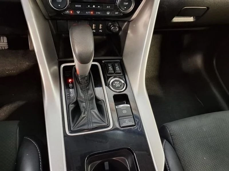 2025 Mitsubishi Eclipse Cross - Image 15 of 20