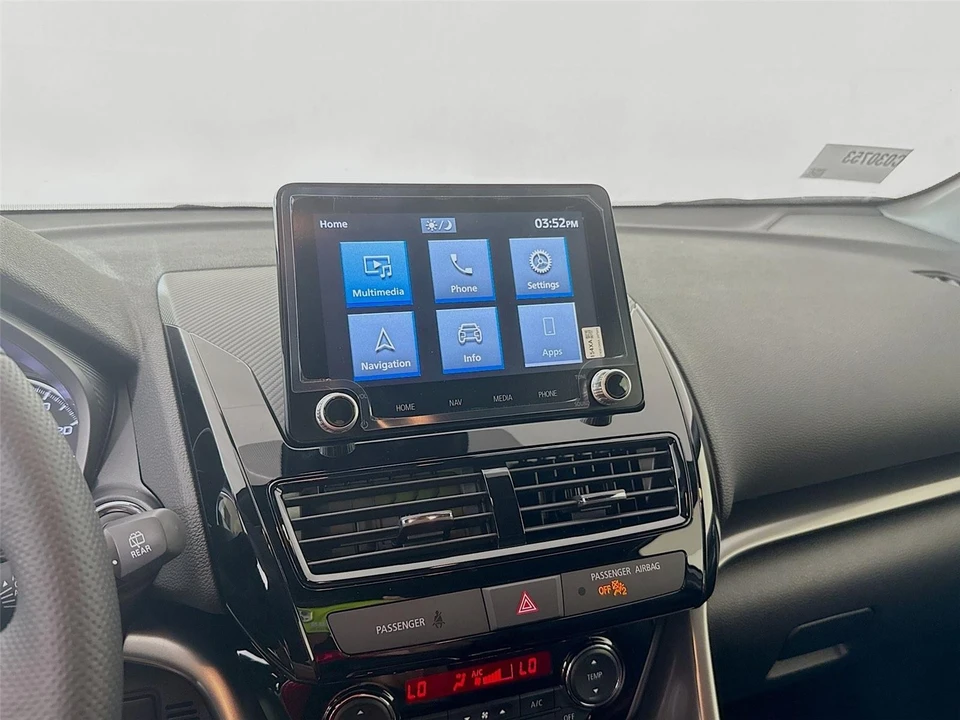 2025 Mitsubishi Eclipse Cross - Image 15 of 21
