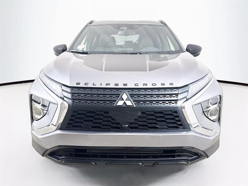 2025 Mitsubishi Eclipse Cross - Image 2 of 21