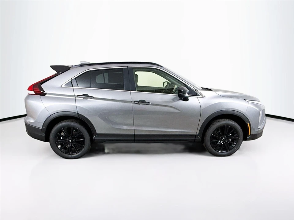 2025 Mitsubishi Eclipse Cross - Image 8 of 21