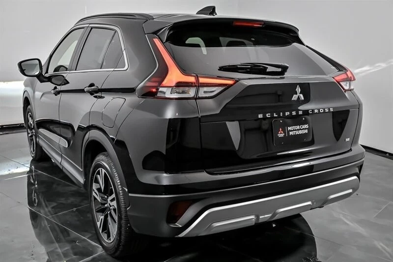 2025 Mitsubishi Eclipse Cross - Image 7 of 21