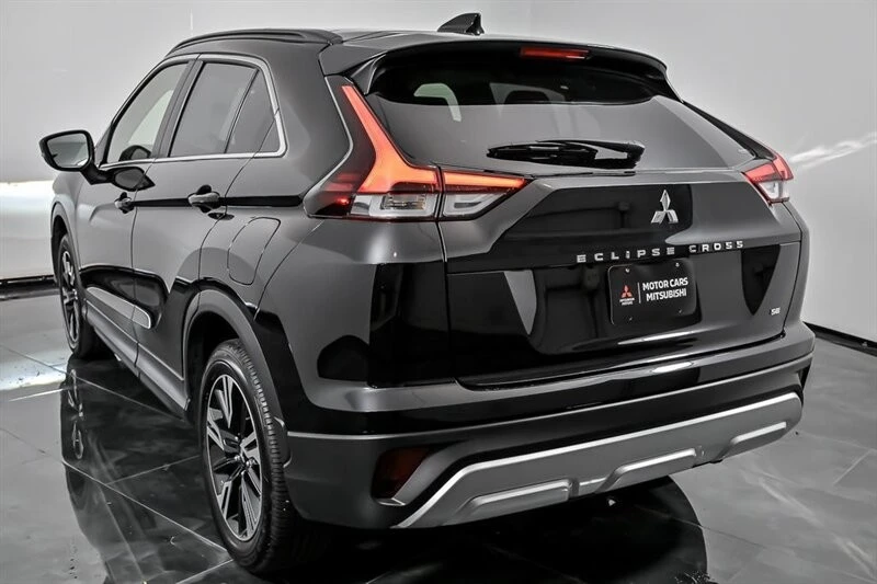 2025 Mitsubishi Eclipse Cross - Image 7 of 21