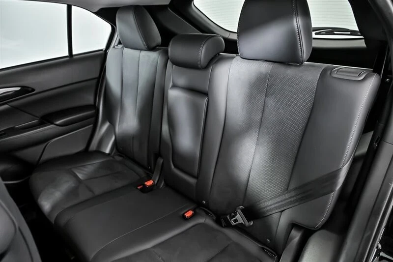 2025 Mitsubishi Eclipse Cross - Image 15 of 21