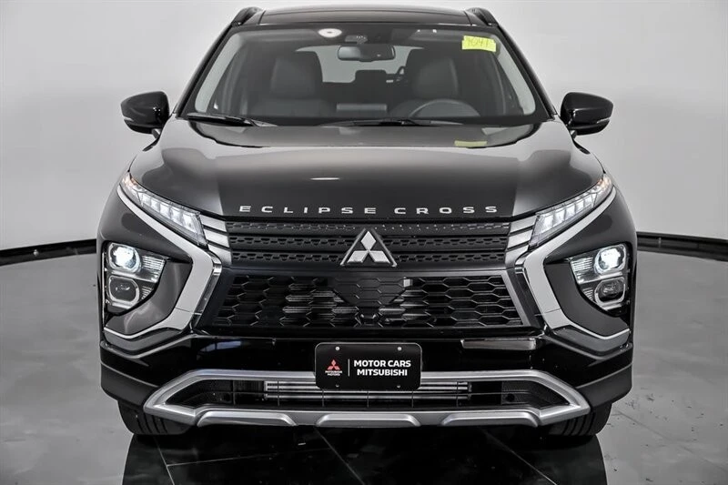 2025 Mitsubishi Eclipse Cross - Image 4 of 21