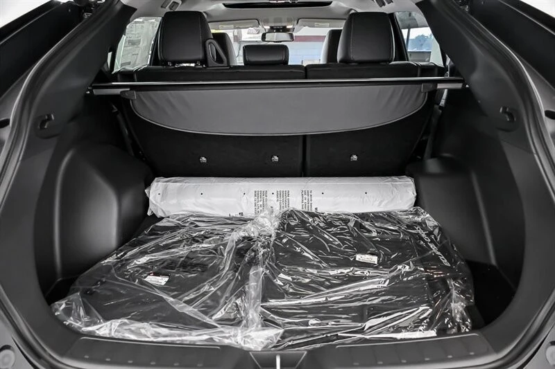 2025 Mitsubishi Eclipse Cross - Image 10 of 21