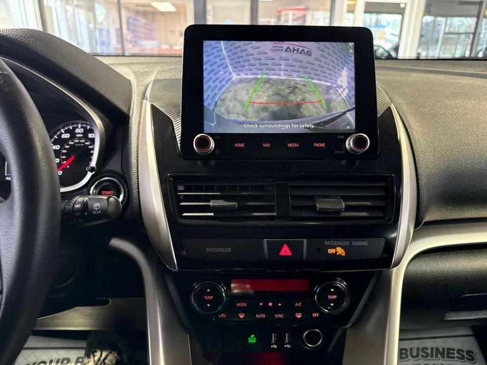 2025 Mitsubishi Eclipse Cross - Image 17 of 21