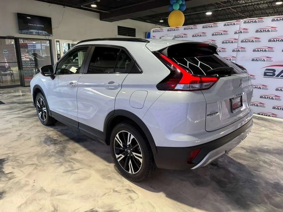 2025 Mitsubishi Eclipse Cross - Image 10 of 31