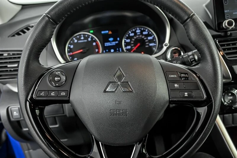 2025 Mitsubishi Eclipse Cross - Image 22 of 30