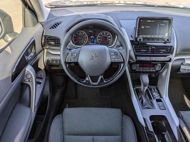 2025 Mitsubishi Eclipse Cross - Image 17 of 21