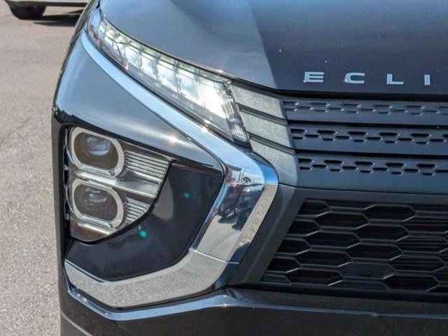 2025 Mitsubishi Eclipse Cross - Image 10 of 21