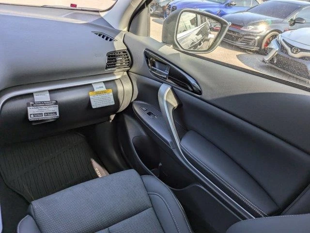 2025 Mitsubishi Eclipse Cross - Image 18 of 21