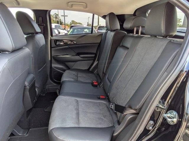 2025 Mitsubishi Eclipse Cross - Image 15 of 21
