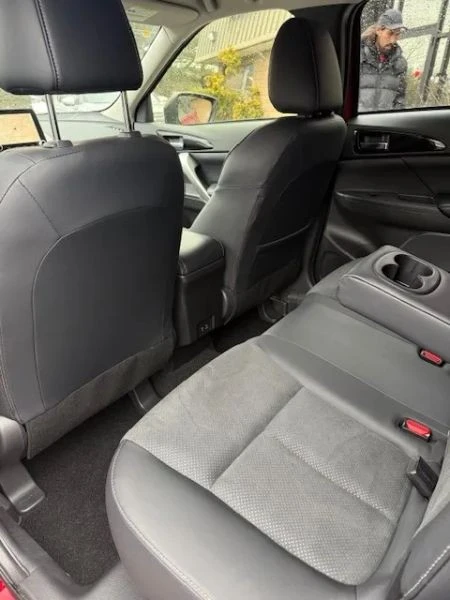 2025 Mitsubishi Eclipse Cross - Image 10 of 12