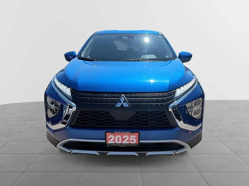 2025 Mitsubishi Eclipse Cross - Image 2 of 19