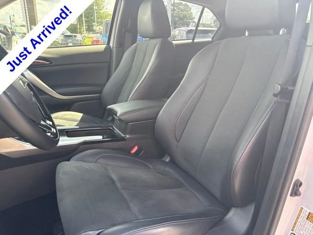 2025 Mitsubishi Eclipse Cross - Image 9 of 10