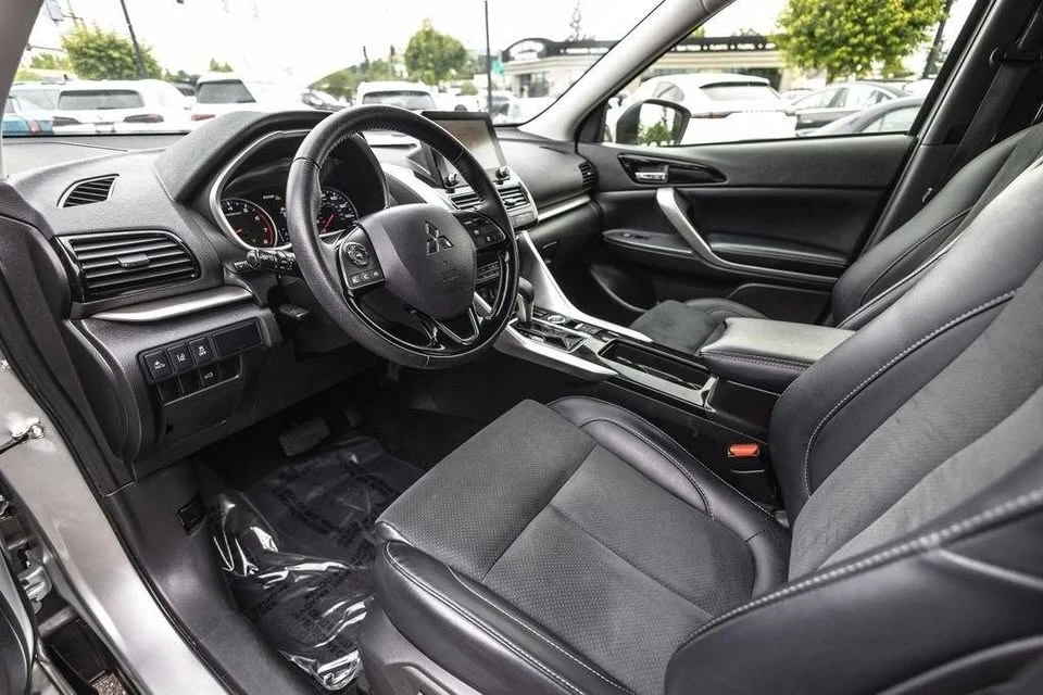 2025 Mitsubishi Eclipse Cross - Image 11 of 20